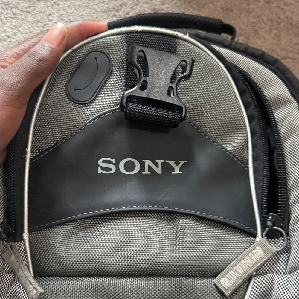 Sony Back Pack - Picture 2 of 10